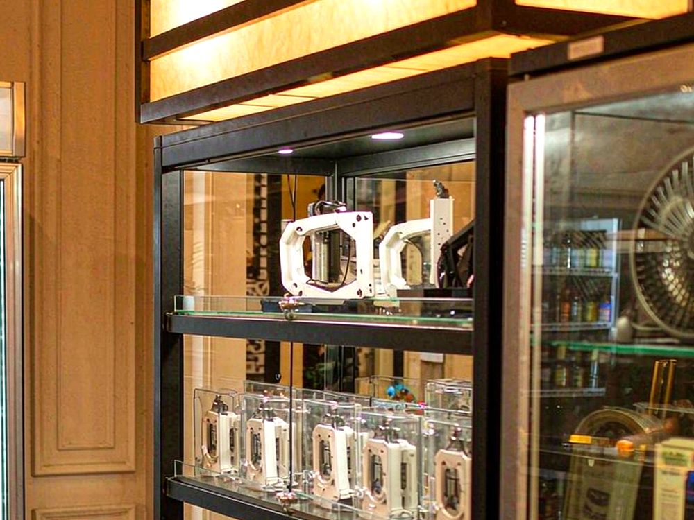 B2B Supply of Elektronna Ya Sisgareta products in Madrid — wholesale only