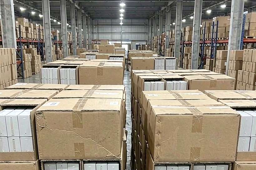 B2B Supply of Madrid Elektronna Ya Sisgareta — EU stock