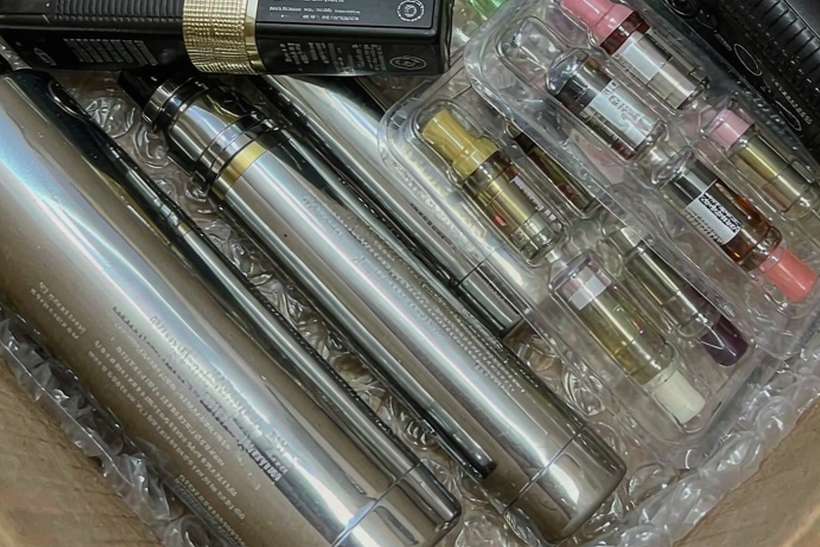Bulk Distribution for Elektronna Ya Sisgareta in Madrid — EU stock