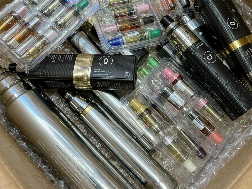 Bulk Distribution for Elektronna Ya Sisgareta in Madrid — for resellers