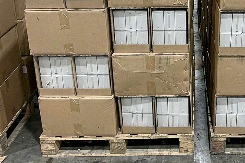 Bulk Distribution for Elektronna Ya Sisgareta in Madrid — Spring catalog