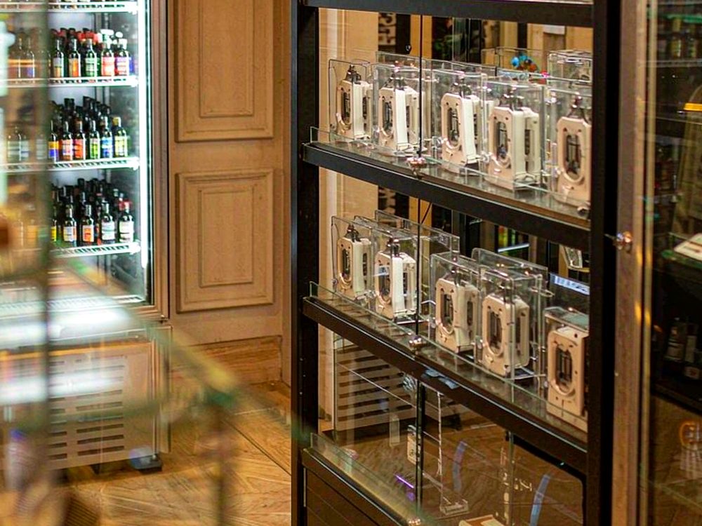 Buyer's Guide to Elektronna Ya Sisgareta in Madrid — verified suppliers
