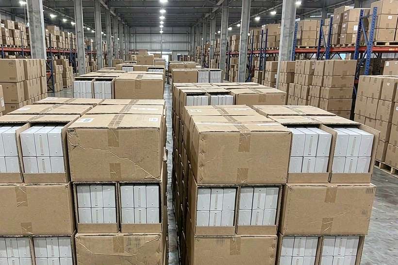 Buyer's Guide to Madrid Elektronna Ya Sisgareta — container load