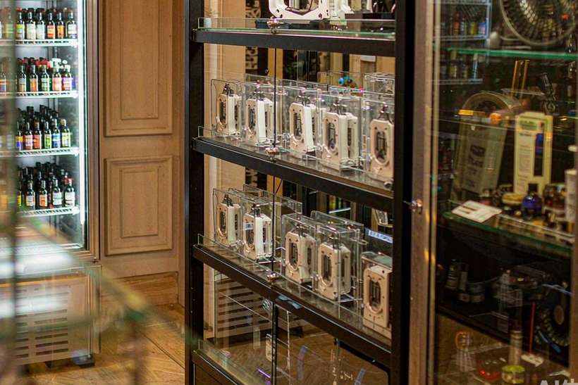 Case Study: Elektronna Ya Sisgareta products in Madrid — ODM ready
