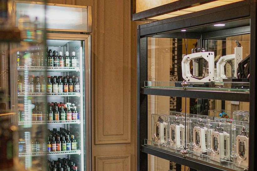 Case Study: Elektronna Ya Sisgareta products in Madrid — Spring catalog