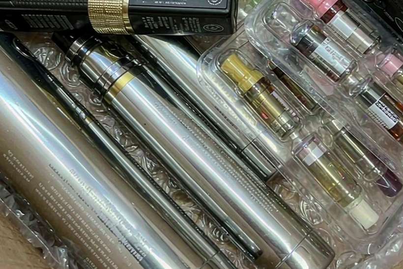 Comparison of Elektronna Ya Sisgareta e-liquid Suppliers — Asia Pacific