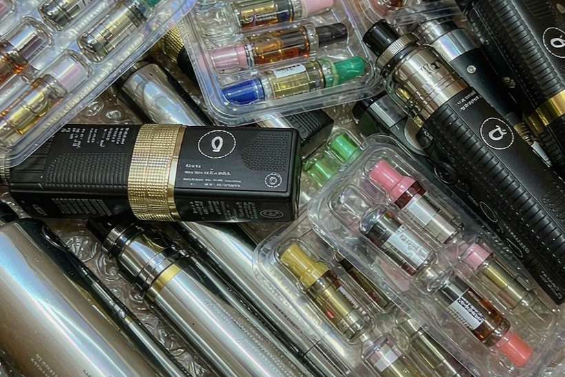 Comparison of Elektronna Ya Sisgareta hardware Suppliers — container load