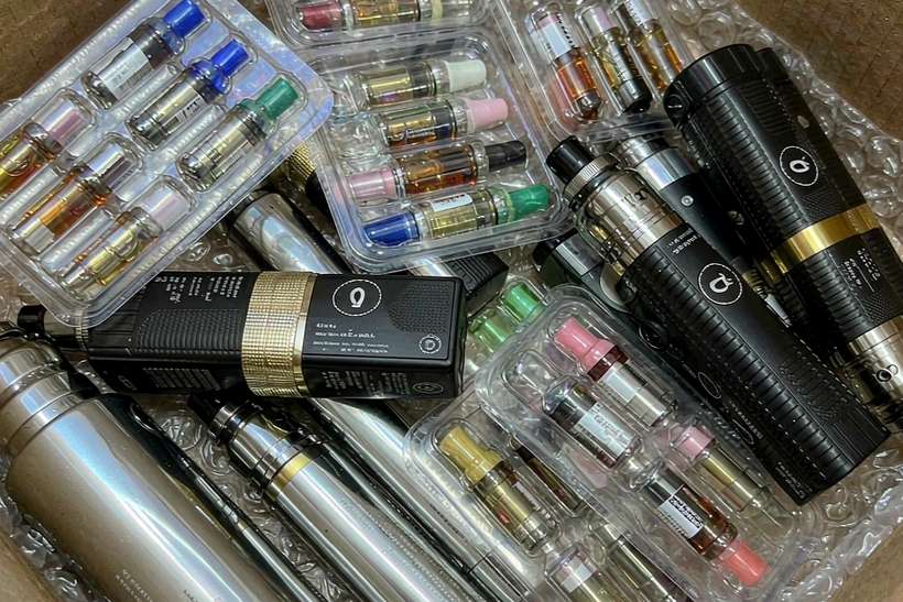 Comparison of Elektronna Ya Sisgareta pods Suppliers — US warehouse
