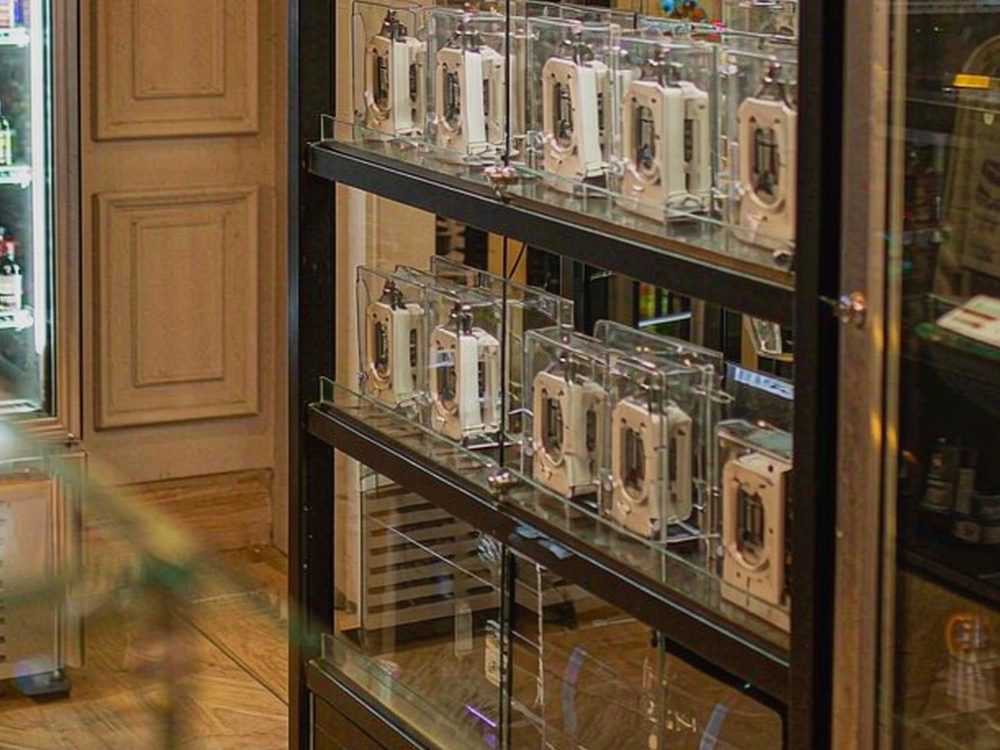 Compliance Notes for Elektronna Ya Sisgareta products in Madrid — wholesale only