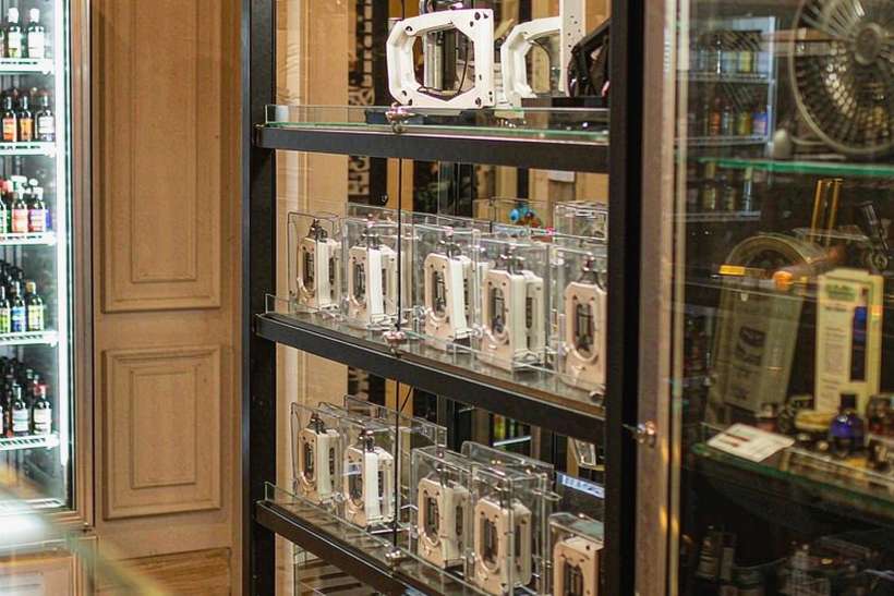 Device Catalog for Elektronna Ya Sisgareta in Madrid — US warehouse