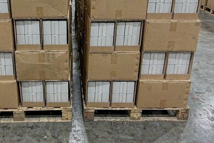 FAQ on Elektronna Ya Sisgareta in Madrid — small parcel