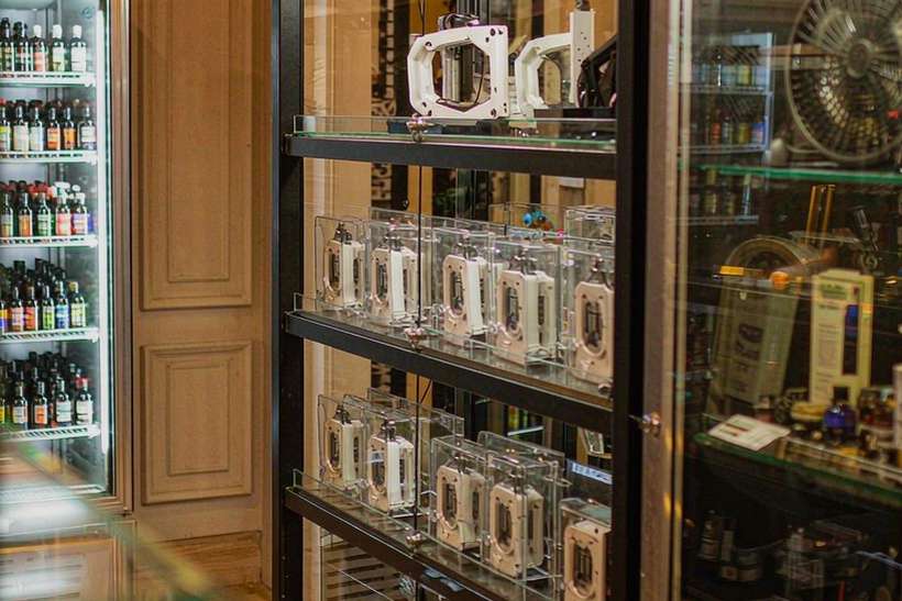 Flavor Catalog of Elektronna Ya Sisgareta hardware — Autumn stock