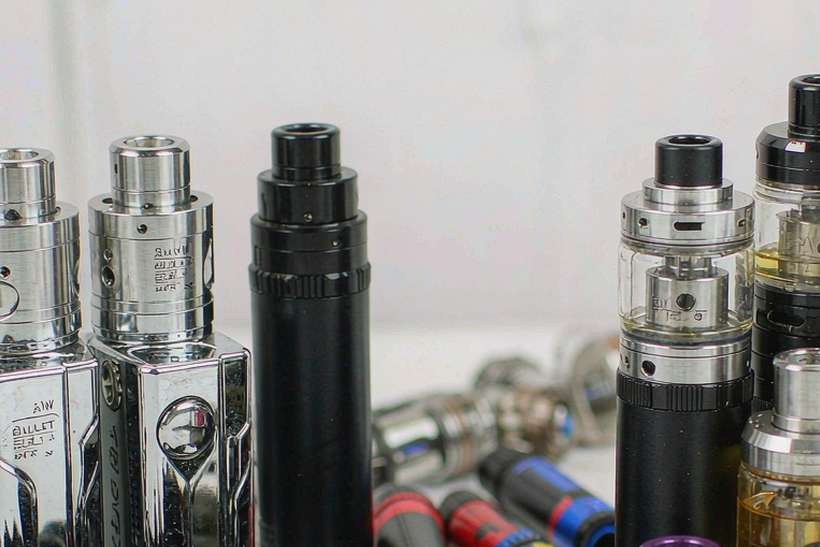 Flavor Catalog of Elektronna Ya Sisgareta hardware — Winter special