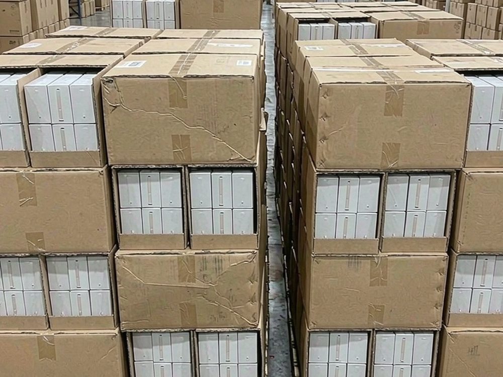 Flavor Catalog of Elektronna Ya Sisgareta products in Madrid — bulk case