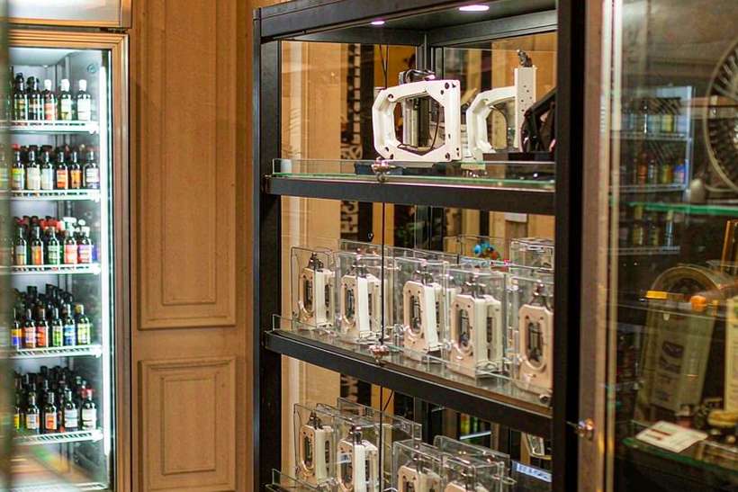 Glossary of Elektronna Ya Sisgareta accessories — container load