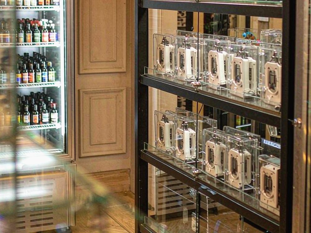 Glossary of Elektronna Ya Sisgareta products in Madrid — with fast shipping