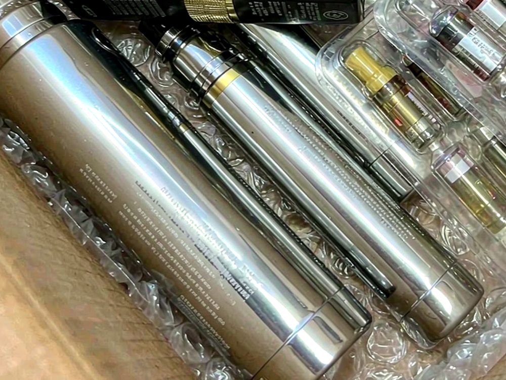 How to Store Elektronna Ya Sisgareta in Madrid — with fast shipping