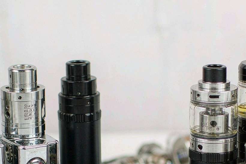 Launch Plan for Elektronna Ya Sisgareta accessories — EU stock
