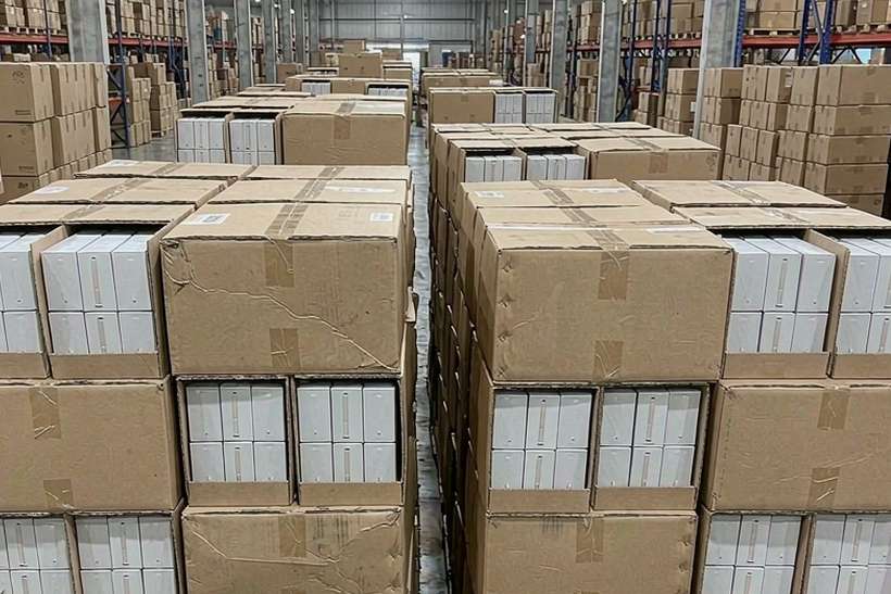 Launch Plan for Elektronna Ya Sisgareta bundles — US warehouse