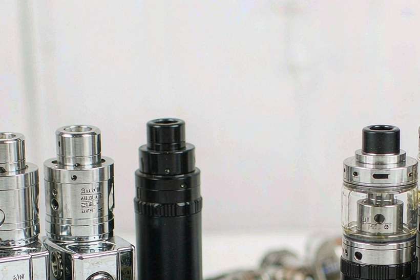Launch Plan for Elektronna Ya Sisgareta e-liquid — bulk case