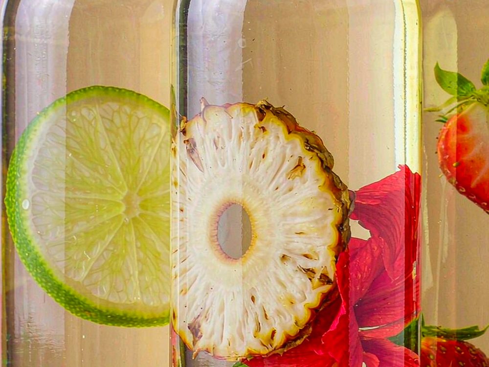 Launch Plan for Elektronna Ya Sisgareta pods — wholesale only