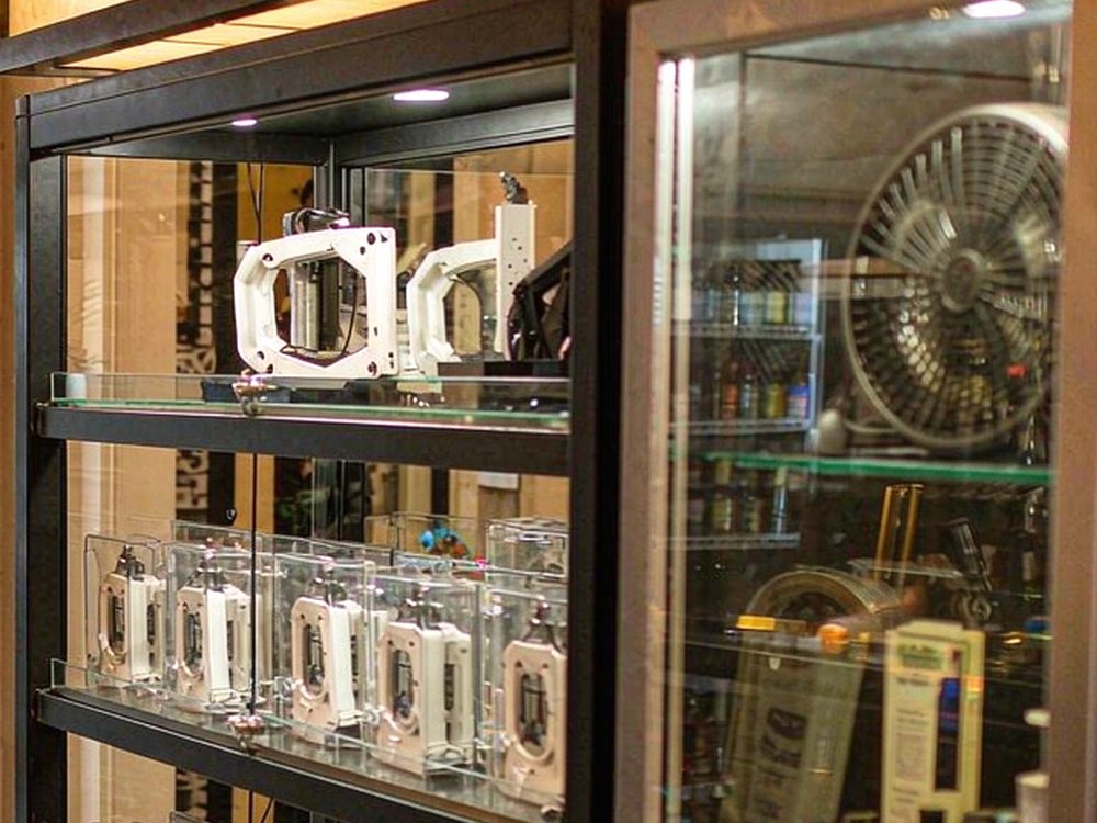 Launch Plan for Madrid Elektronna Ya Sisgareta — top rated