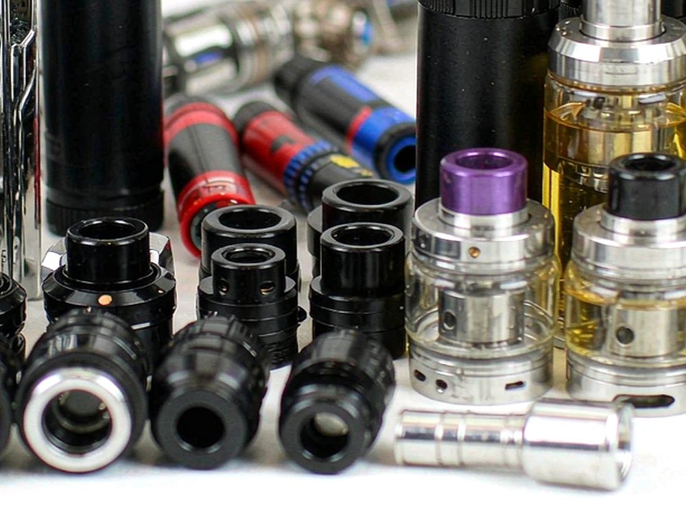 Market Overview of Elektronna Ya Sisgareta products in Madrid — premium tier