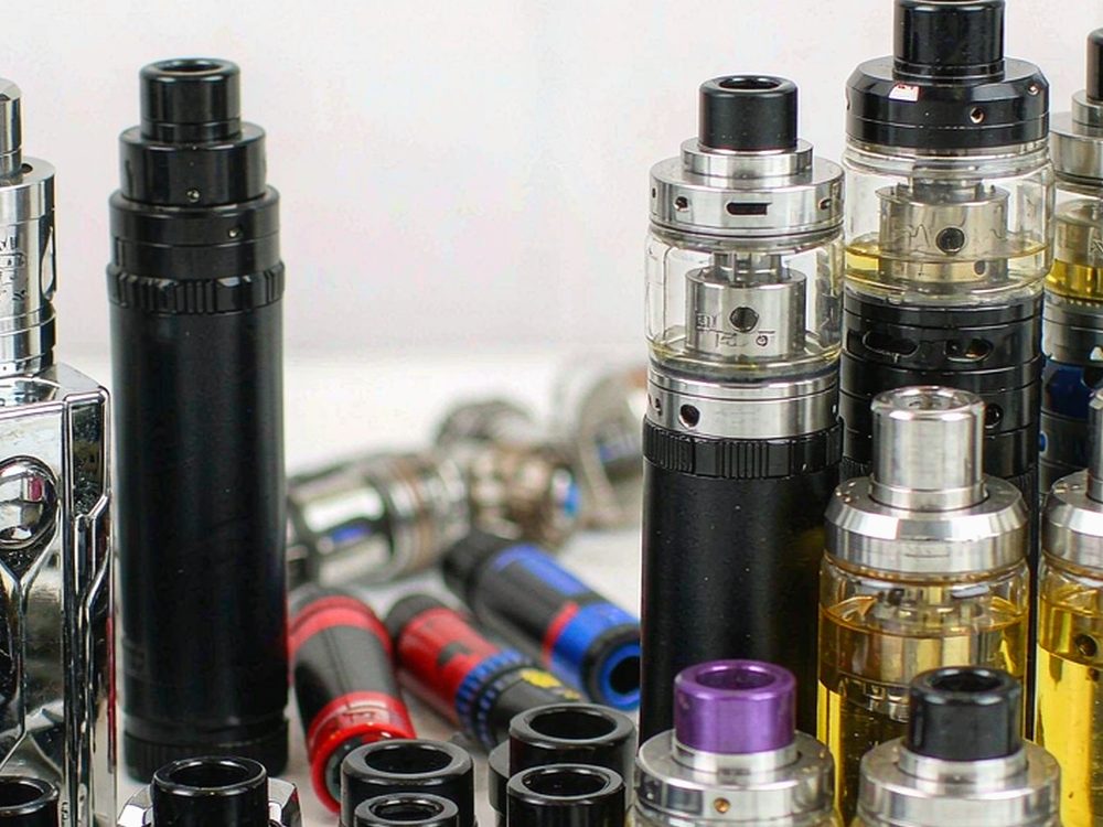 MOQ and Lead Time for Elektronna Ya Sisgareta products in Madrid — for resellers