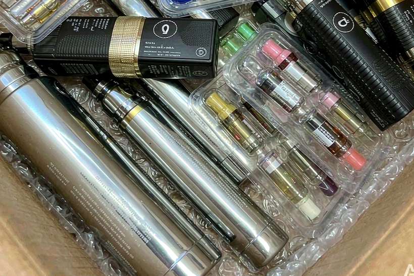 Regional Review of Elektronna Ya Sisgareta kits — small parcel