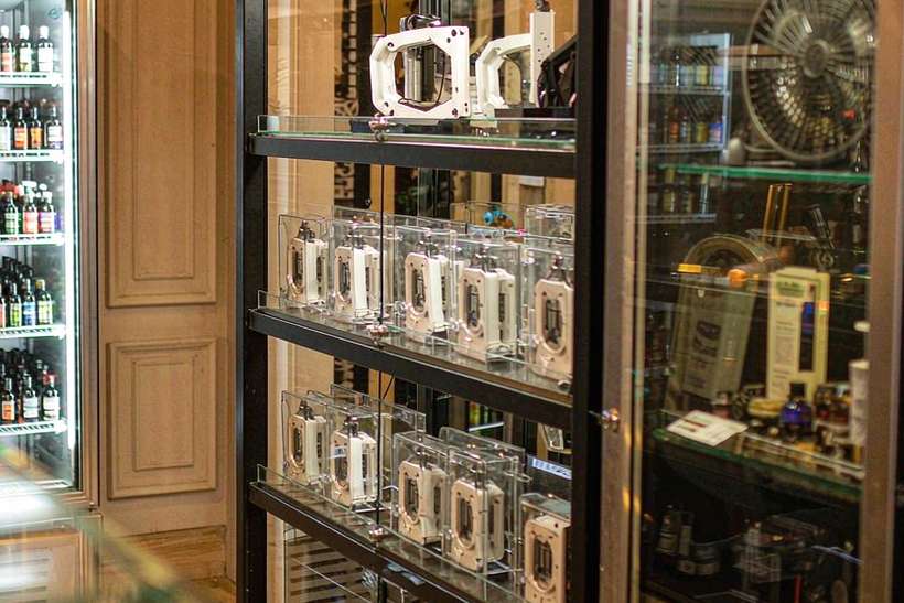 Restocking Elektronna Ya Sisgareta hardware — Middle East