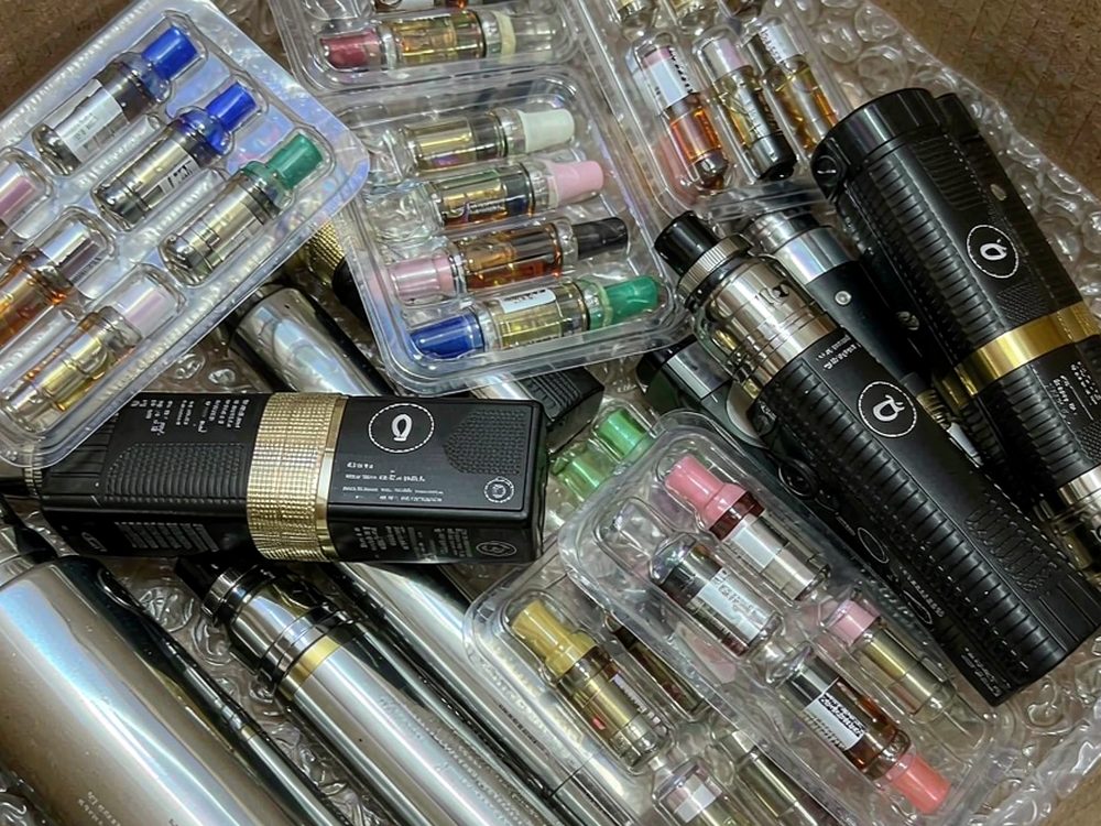 Restocking Elektronna Ya Sisgareta tanks — no minimum MOQ