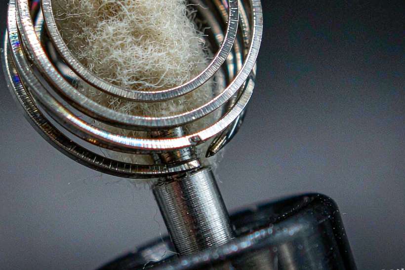 Sourcing Report on Elektronna Ya Sisgareta hardware — limited batch