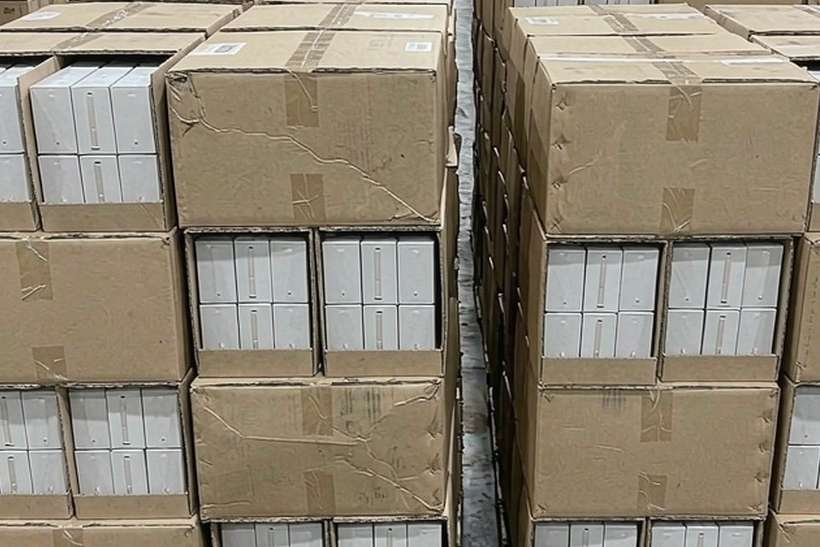 Sourcing Report on Elektronna Ya Sisgareta in Madrid — express air