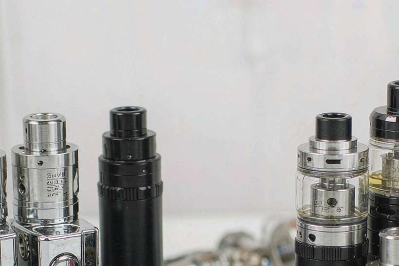 Sourcing Report on Elektronna Ya Sisgareta products in Madrid — Autumn stock