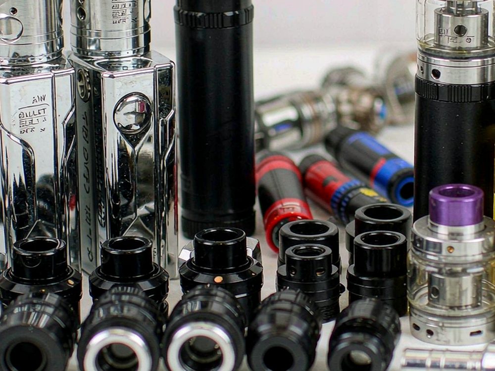 Top Picks of Elektronna Ya Sisgareta tanks — new arrivals