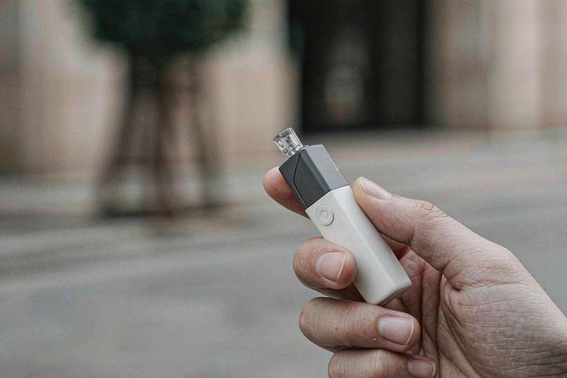 Updated Price List for Elektronna Ya Sisgareta hardware — small parcel