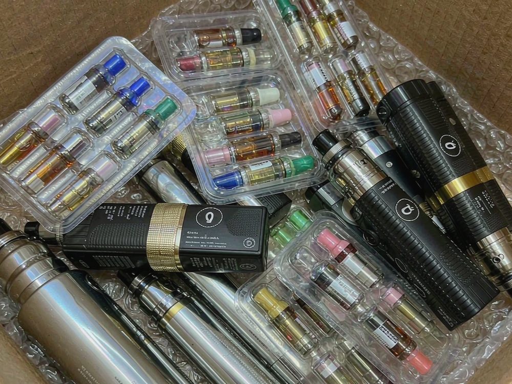 Warehouse Options for Elektronna Ya Sisgareta hardware — wholesale only