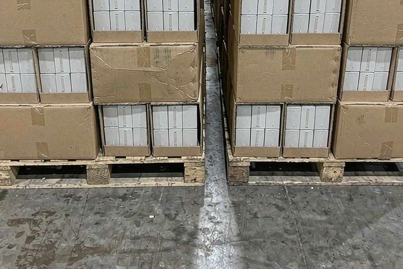 Warehouse Options for Elektronna Ya Sisgareta pods — bulk case