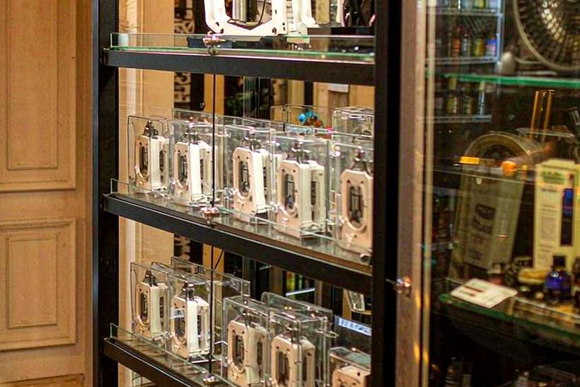 Warranty Notes for Elektronna Ya Sisgareta hardware — Spring catalog