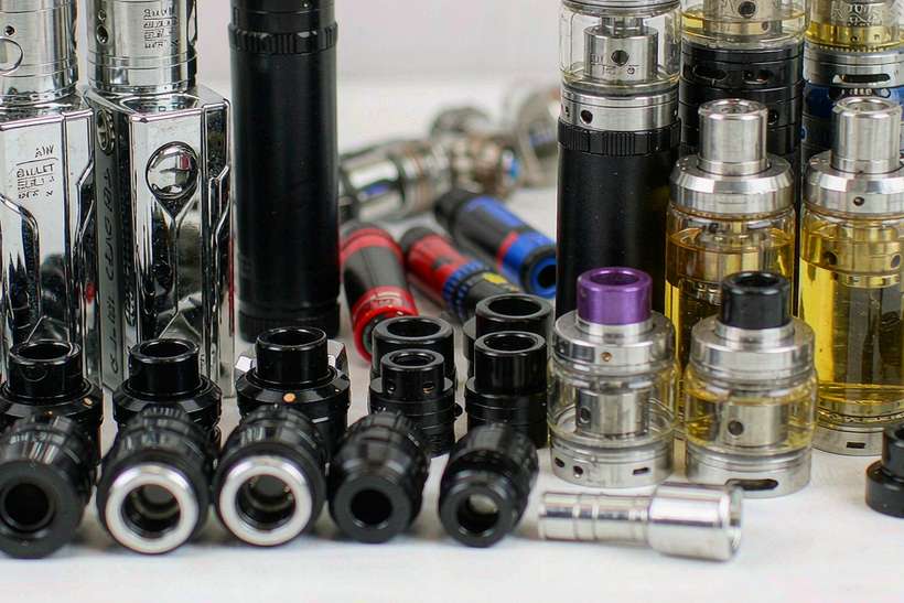 Wholesale Elektronna Ya Sisgareta hardware — OEM available