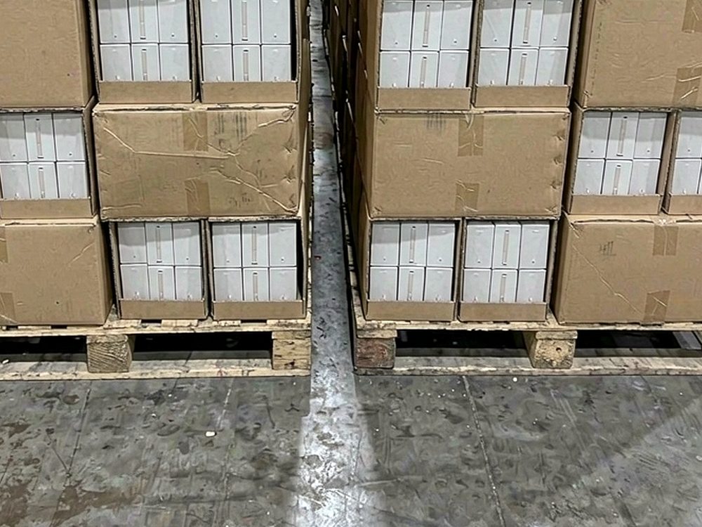 Wholesale Elektronna Ya Sisgareta products in Madrid — budget tier