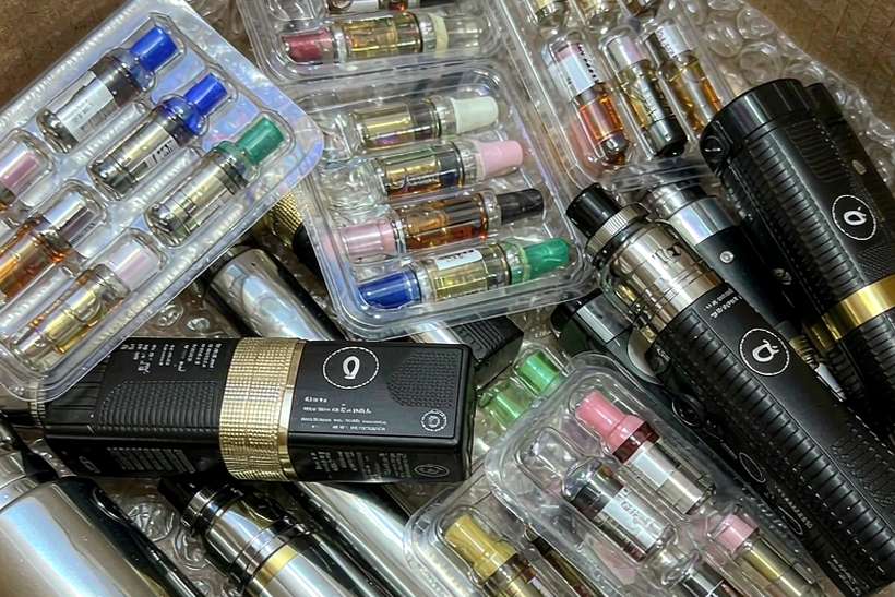 Wholesale Elektronna Ya Sisgareta tanks — bulk case